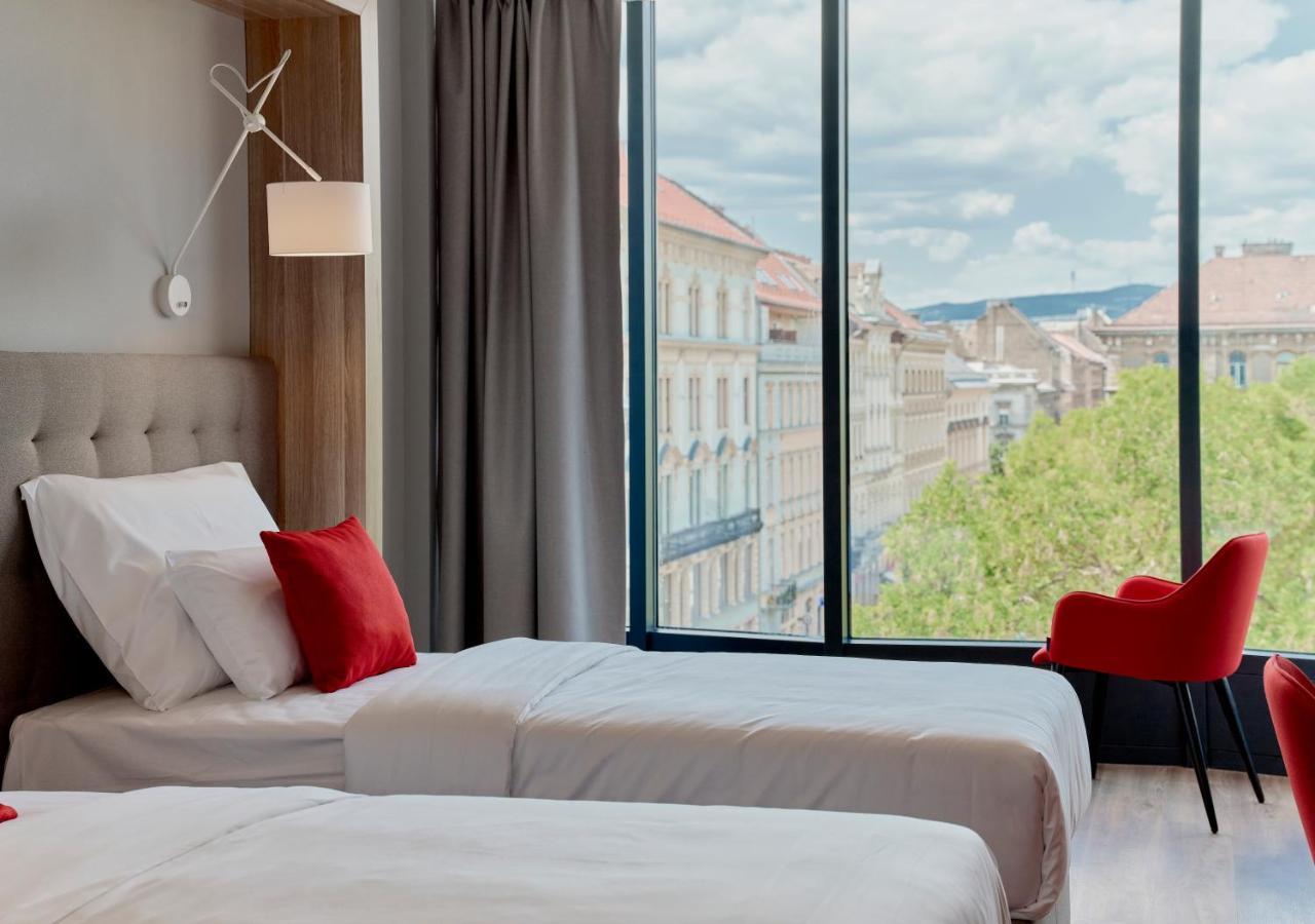 Up Hotel Budapest Extérieur photo